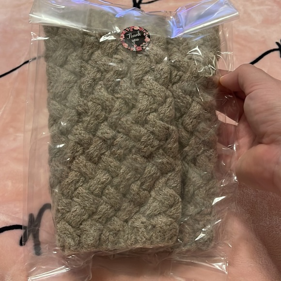 Infinity baby alpaca scarf 🌟 - Picture 2 of 2